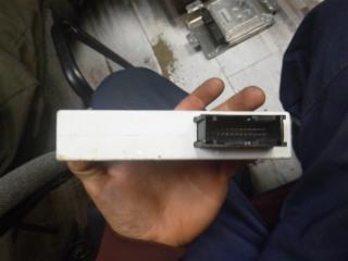 Блок управления дверьми BMW 535 E60 N52B30AF Блок управления дверьми BMW 535 E60 N52B30AF