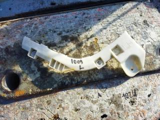 Фото запчасти крепление бампера заднее левое Mitsubishi RVR 2010 контрактная запчасть Запчасть крепление бампера заднее левое Mitsubishi RVR 2010