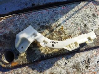 Фото запчасти крепление бампера заднее правое Mitsubishi RVR 2010 контрактная запчасть Запчасть крепление бампера заднее правое Mitsubishi RVR 2010