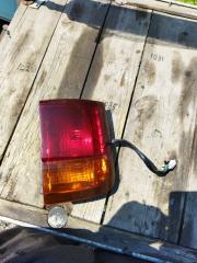 Запчасть стоп-сигнал задний правый Nissan Elgrand 1997