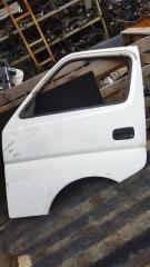 Запчасть дверь передняя левая Nissan Caravan