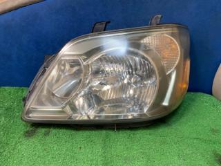 Фара передняя левая Toyota Noah 2004