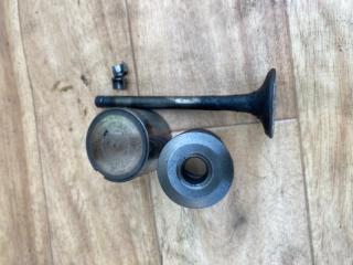 Клапан выпускной Delica 1997 PE8W 4M40