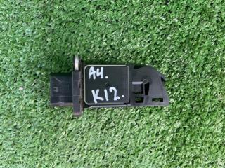 Запчасть расходомер воздуха Audi A4 2009