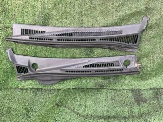 Запчасть жабо Suzuki Escudo 2005