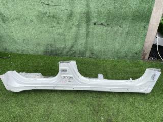 Порог правый Toyota Harrier 2014