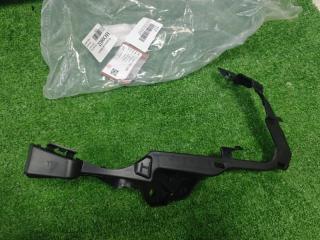 Запчасть планка под фару передняя правая Honda Fit 2014-2017 GP/GK 71140-T5R-A00 новая Планка под фару передняя правая Honda Fit 2014-2017 GP/GK 71140-T5R-A00 новая