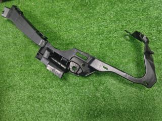 Планка под фару передняя правая Honda Fit 2017-2019 новая Планка под фару передняя правая Honda Fit 2017-2019