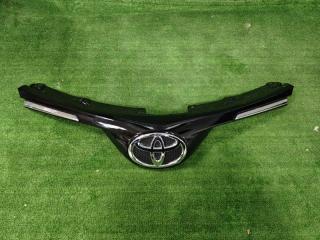 Решетка радиатора передняя Toyota Rav4 2016-2018