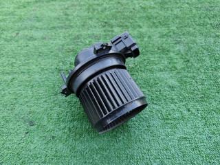Мотор печки Suzuki XBEE MN71S K10C Мотор печки Suzuki XBEE MN71S K10C