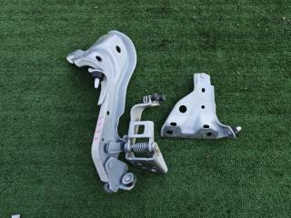 Ролик раздвижной двери левый Freed 2018 GB8 LEB-H1