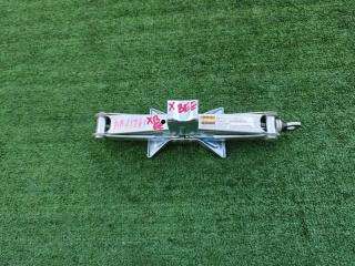 Домкрат Suzuki XBEE MN71S K10C Домкрат Suzuki XBEE MN71S K10C