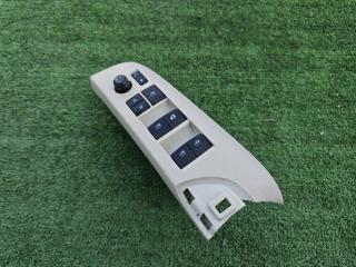 Блок управления стеклоподъемниками передний правый Toyota Sienta NSP170G 2NR-FKE