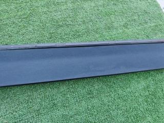 Ветровик задний правый Serena 2017 GFC27 MR20