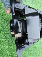 Подушка двигателя правая Serena 2017 GFC27 MR20 Подушка двигателя правая Serena 2017 GFC27 MR20