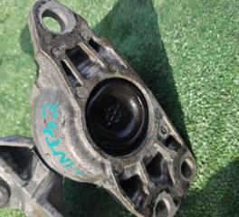 Подушка двигателя передняя правая Xtrail HNT32