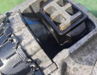 Подушка двигателя передняя правая Xtrail HNT32