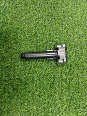 Форсунка омывателя фар передняя левая Land Cruiser 2015-2021