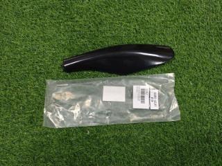 Заглушка рейлинга передняя правая Toyota Land Cruiser 1998-2007