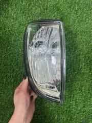 Габарит передний правый toyota Land Cruiser