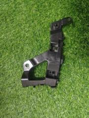 Крепление бампера переднее правое Honda CR-V