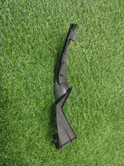 Уголок жабо передний левый Kicks 2016-2023