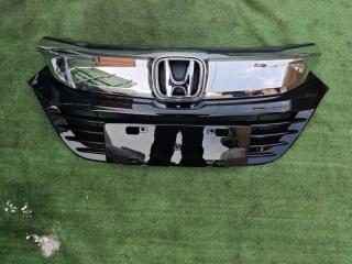 Решетка радиатора передняя Honda Vezel 2018-2022