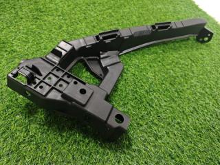 Планка под фару передняя правая Vezel 2018-2022