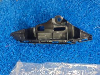 Крепление бампера переднее правое UX250h 2018-2024