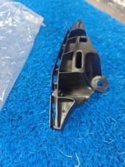 Крепление бампера переднее правое UX250h 2018-2024