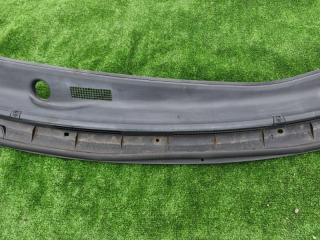 Жабо Nissan Note E12 HR12