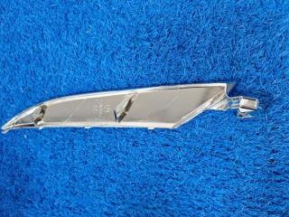 Накладка на фару передняя правая Vezel 2018-2022 RU