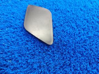 Заглушка бампера передняя правая Lexus UX