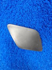 Заглушка бампера передняя левая Lexus UX200