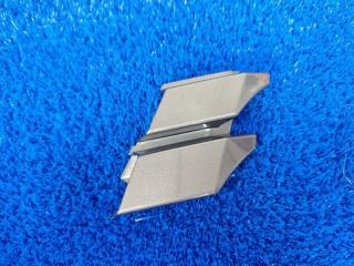 Заглушка бампера передняя правая NX200 2018-2021