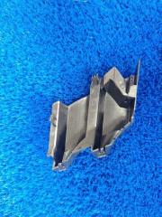 Заглушка бампера передняя правая NX200 2018-2021