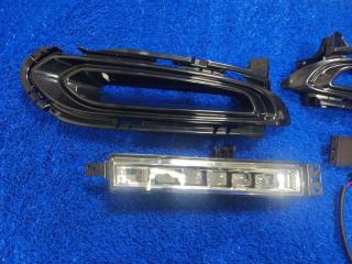 Туманки передние Vezel 2013-2018 RU