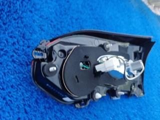 Стоп вставка задний левый Rav4 2020-2024 50