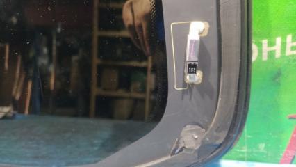 Стекло багажника правое заднее TOYOTA LAND CRUISER VDJ200 1VD-FTE 4 ракурс