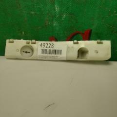 Крепление бампера переднее левое NISSAN CUBE 2011 контрактная Крепление бампера переднее левое NISSAN CUBE 2011