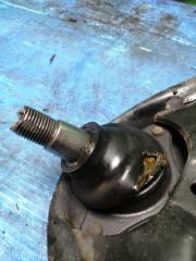 Рычаг правый передний MAZDA BONGO BRAWNY SKF6V RF 3 ракурс