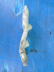 Крепление бампера левое переднее SUZUKI MR WAGON MF33S R06A 71732-50M00 3 ракурс