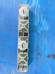 Крепление бампера переднее правое NISSAN TEANA 2008 контрактная Крепление бампера переднее правое NISSAN TEANA 2008