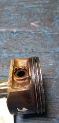 Поршень SUZUKI ESCUDO TDA4W J24B 5 ракурс