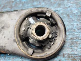 Рычаг левый передний TOYOTA VOXY AZR60 1AZ-FSE 48069-29235 3 ракурс