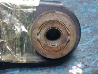 Рычаг правый передний MAZDA BONGO SLP2M L8 S47P34310E 3 ракурс