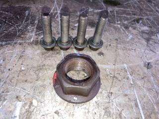 Шкив коленвала VOLVO V70 LW56 B5244T 2 ракурс Шкив коленвала VOLVO V70 LW56 B5244T 2 ракурс