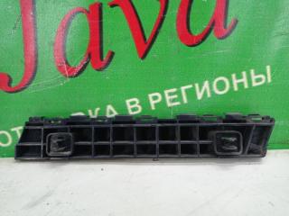 Крепление бампера правое переднее HONDA STEPWGN RK5 R20A 3 ракурс