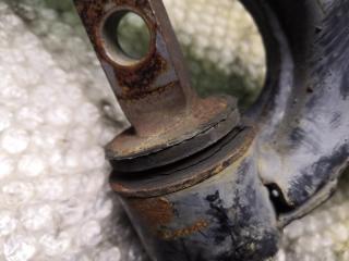Рычаг правый передний HONDA STEPWGN RK1 R20A 51350-SZW-901 3 ракурс