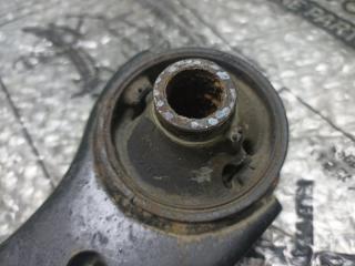 Рычаг правый передний DAIHATSU MOVE L175S KF-VE 48068-B2041 3 ракурс